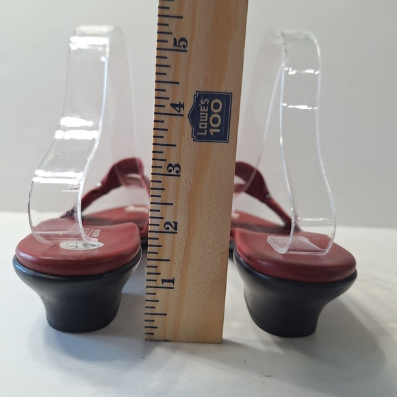 Munro American Leather Red Bow Low Wedge Kitten Heel Sandals Size 9.5N - Picture 8 of 15